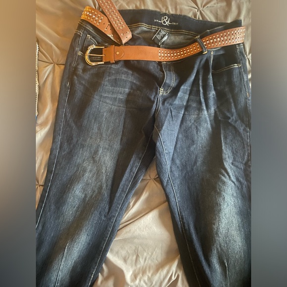 Jean capris with belt size xxl - Picture 2 of 6